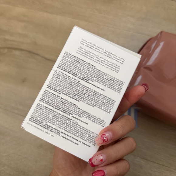 Summer Fridays Gift Set - Picture 5 of 11